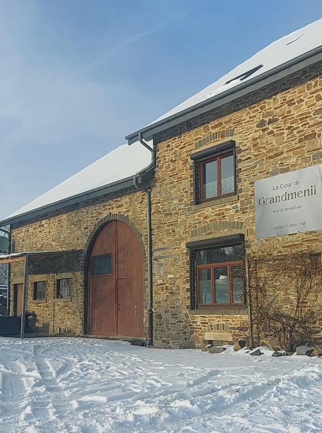 La Cour De Grandmenil Panzió Manhay Kültér fotó